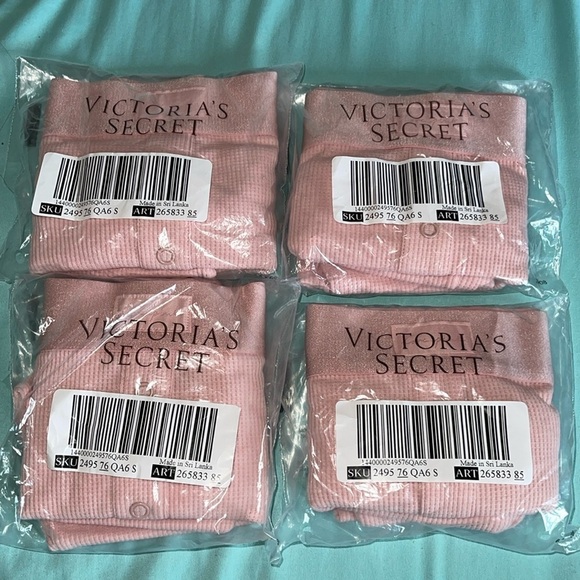 Victoria's Secret Boy shorts - Picture 2 of 2